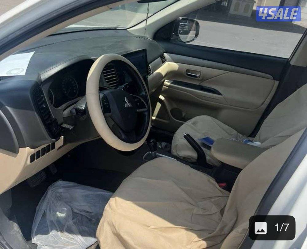 للبيع أوتلاندر موديل 2016 - بيع سريع0