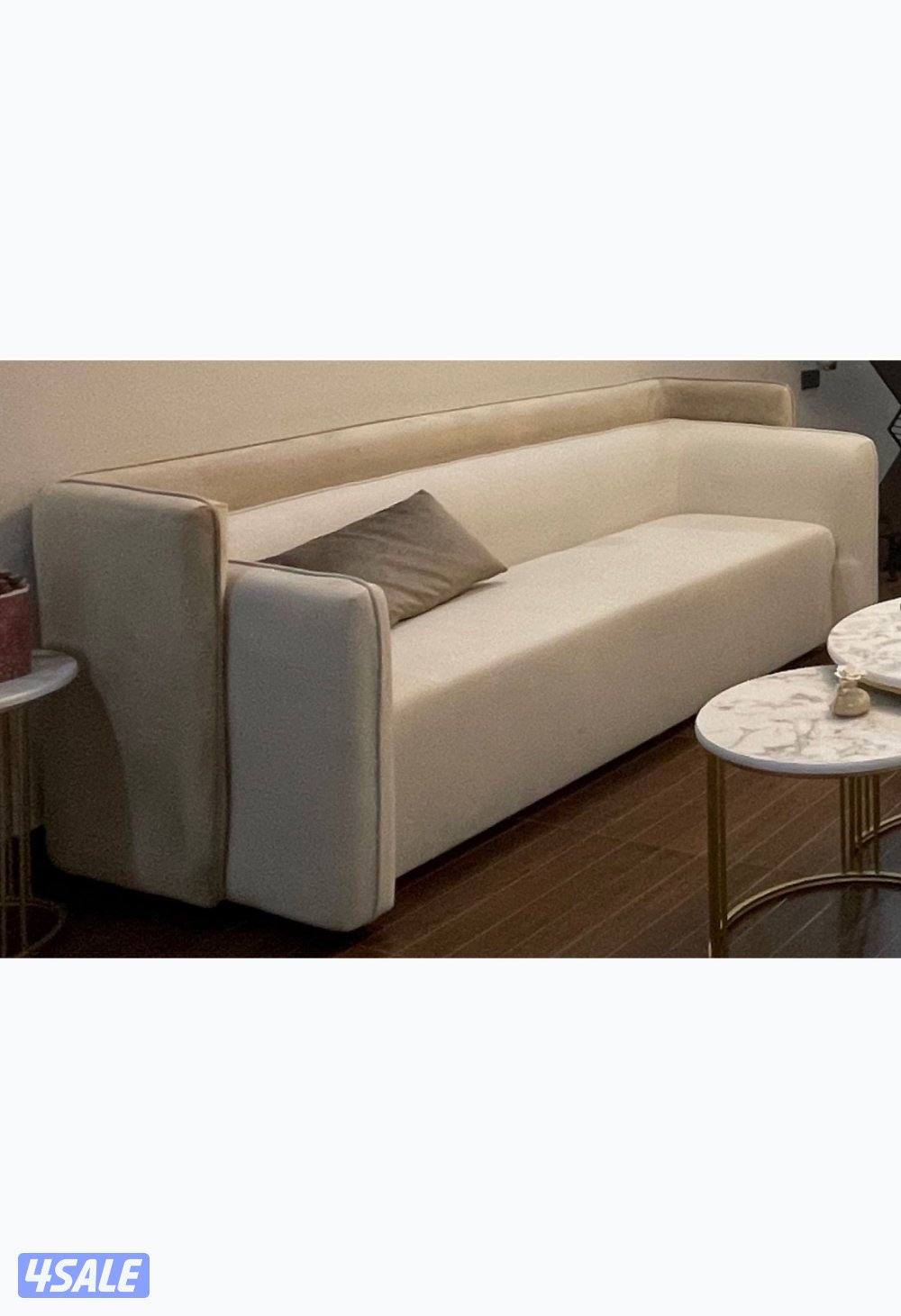 2 pieces sofa with 1 puff ٢ قطعة كنب + ١ بف1