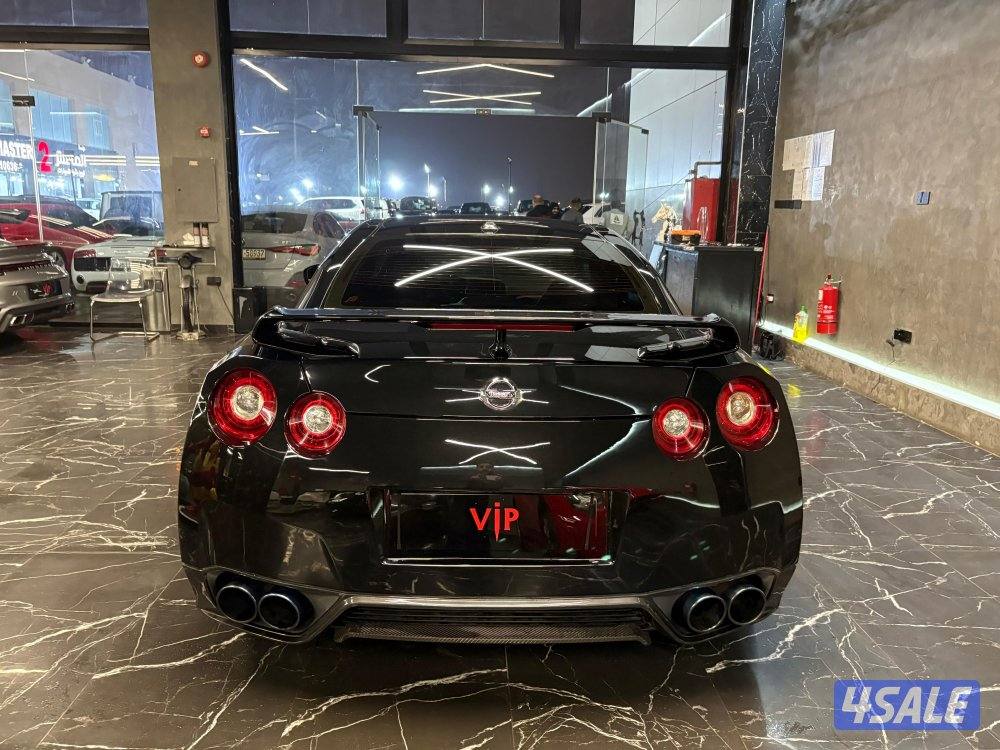 نيسان GTR6