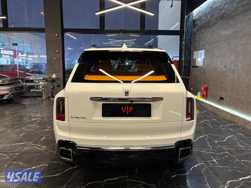 رولزرويس كولينان7