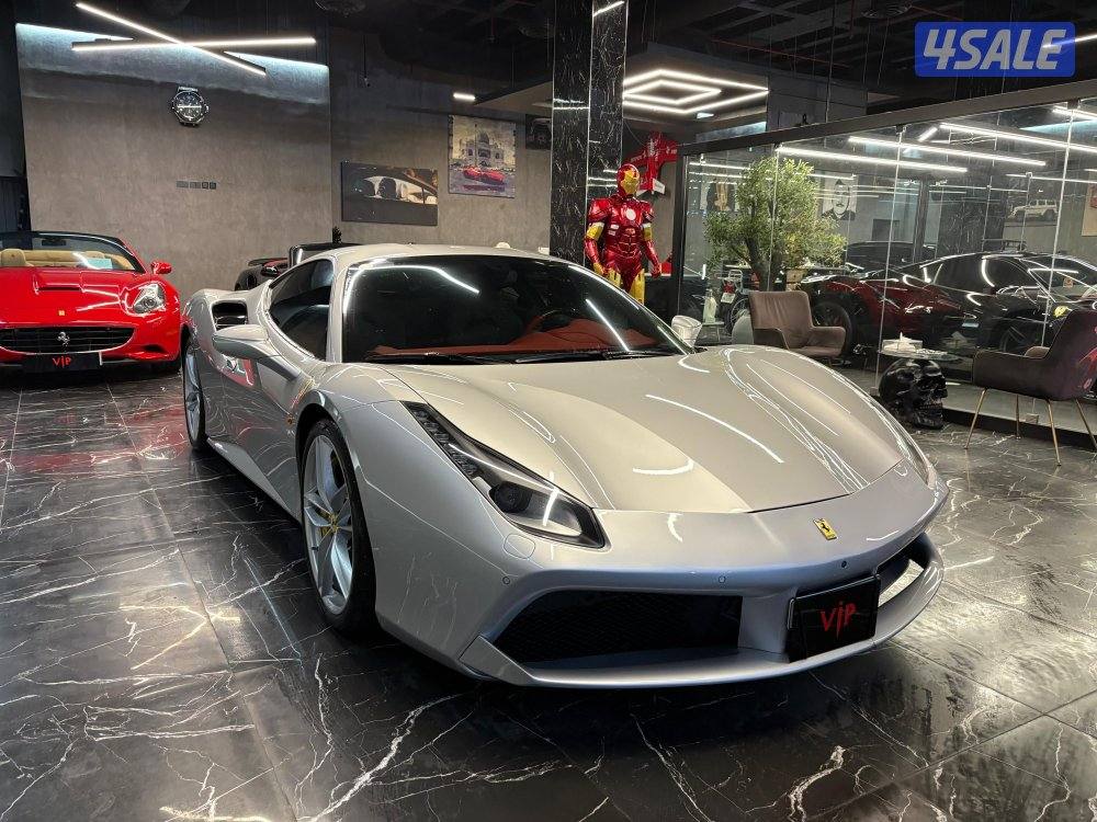 فيراري 488 GTB4