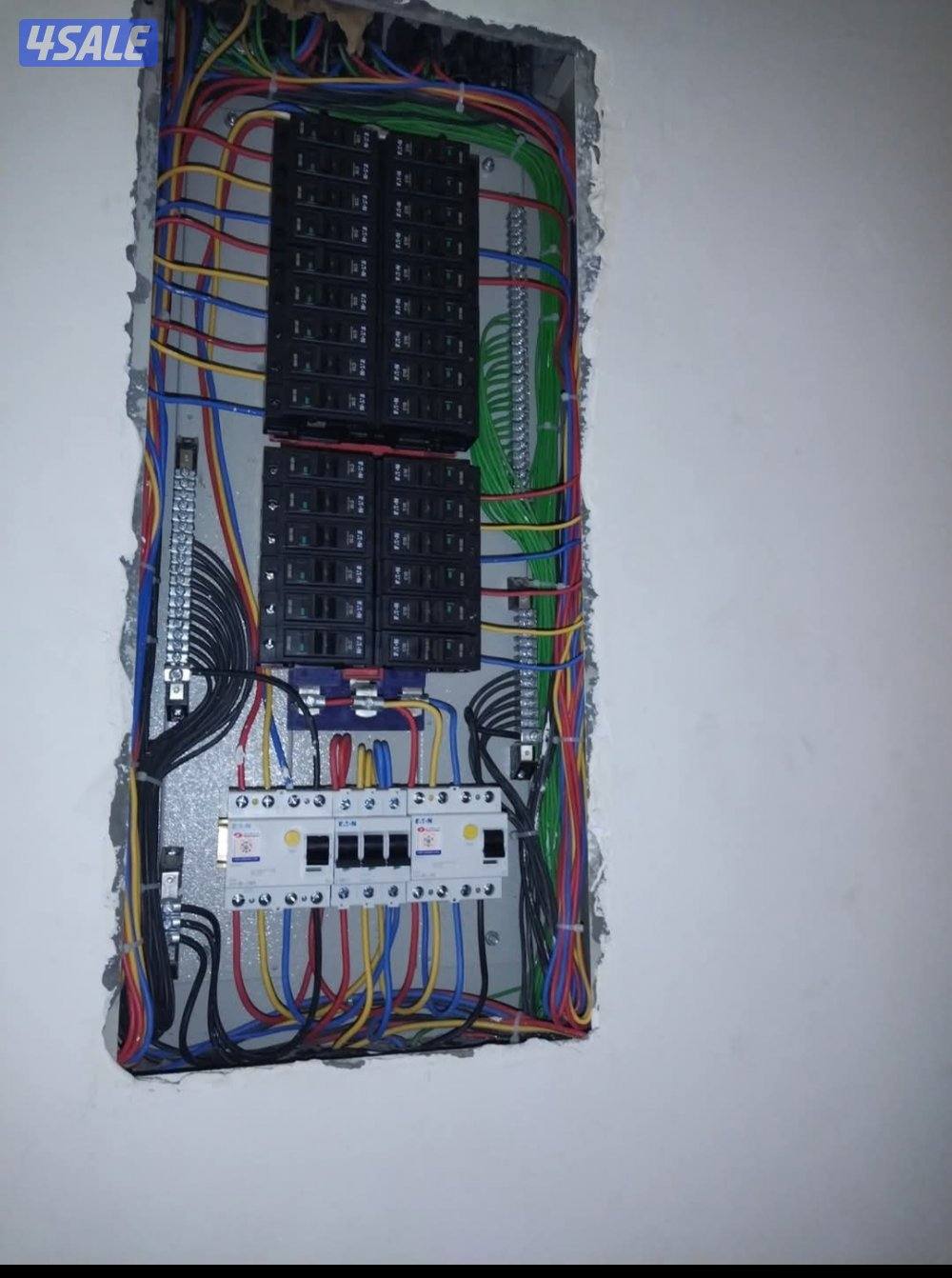 فني كهربائي منازل خبراء 10سنين في تمديد وصيانة وفك وتركيب أثرياة12