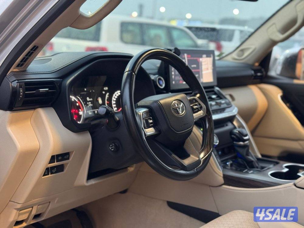 لاند كروز VX.R أيرو أس تون تيربو ٢٠٢٢ الساير عداد ٢١٩ ألف3