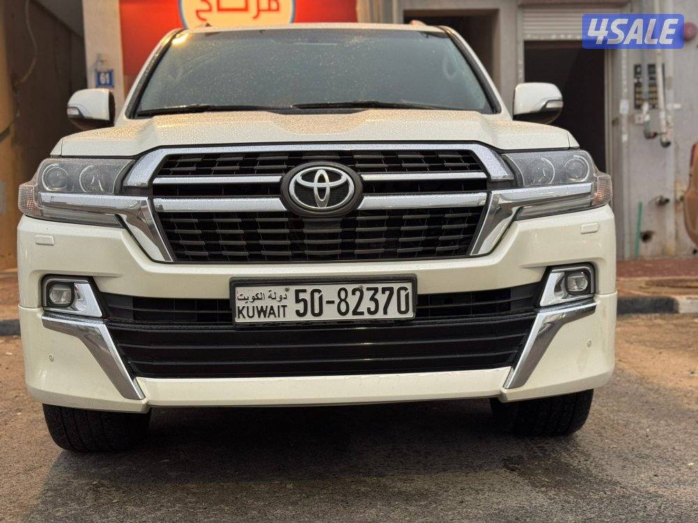 لاند كروز GX.R V8 تورنق 2021 الساير عداد ٢٤٨ ألف شرط الفحص صبغ وكاله0