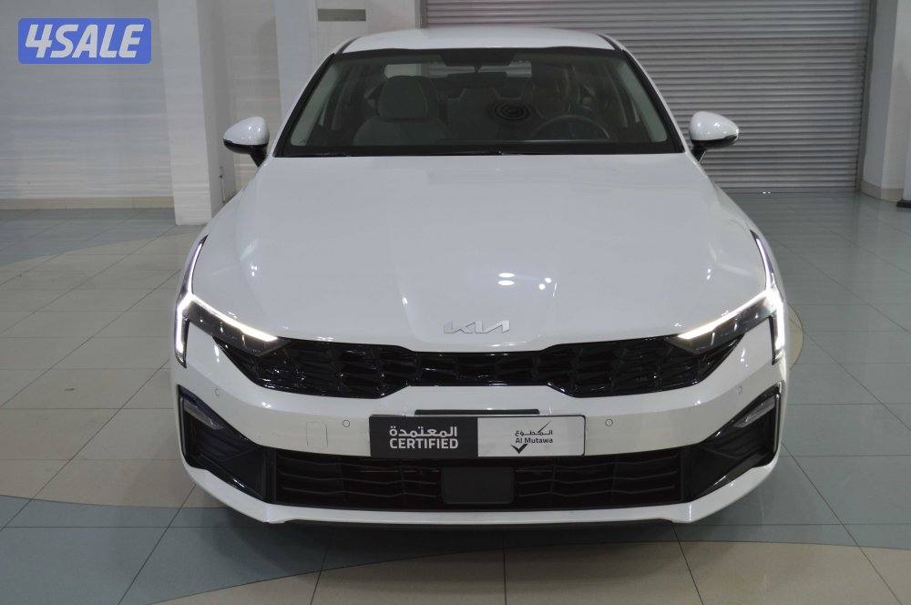 Kia K5 2024 – LX 2.5L FWD (Excellent Condition)1
