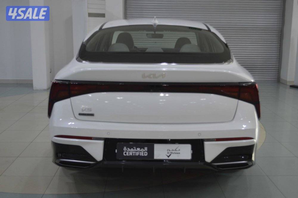 Kia K5 2024 – LX 2.5L FWD (Excellent Condition)2