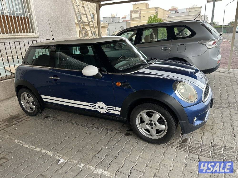 ميني كوبر موديل 2009 حاله ممتازه ماشي 90 الف فقط معمول لها سيرفس ميجور4