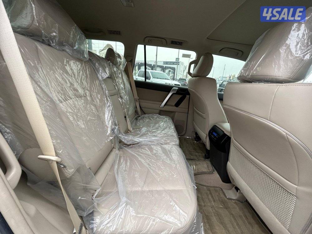 لاند كروزر برادو TX.L
موديل 2022
ماشى 138.000 k.m
وارد الساير .4