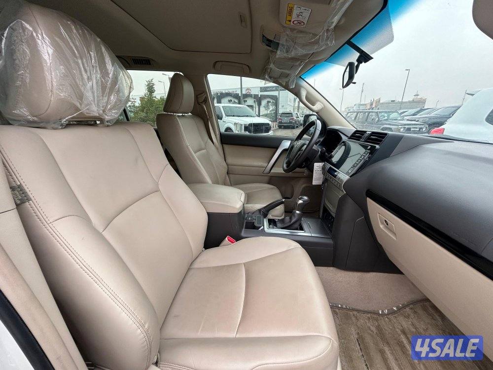 لاند كروزر برادو TX.L
موديل 2022
ماشى 138.000 k.m
وارد الساير .5