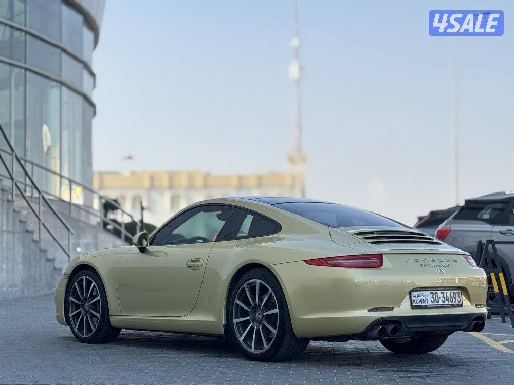 للبيع بورش كاريرا 911S موديل 20147
