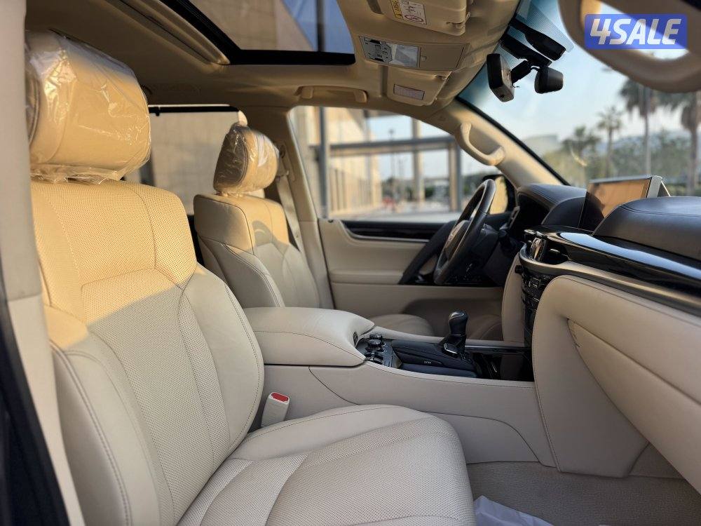 للبيع : جيب لكزس LX 570 : موديل 20179