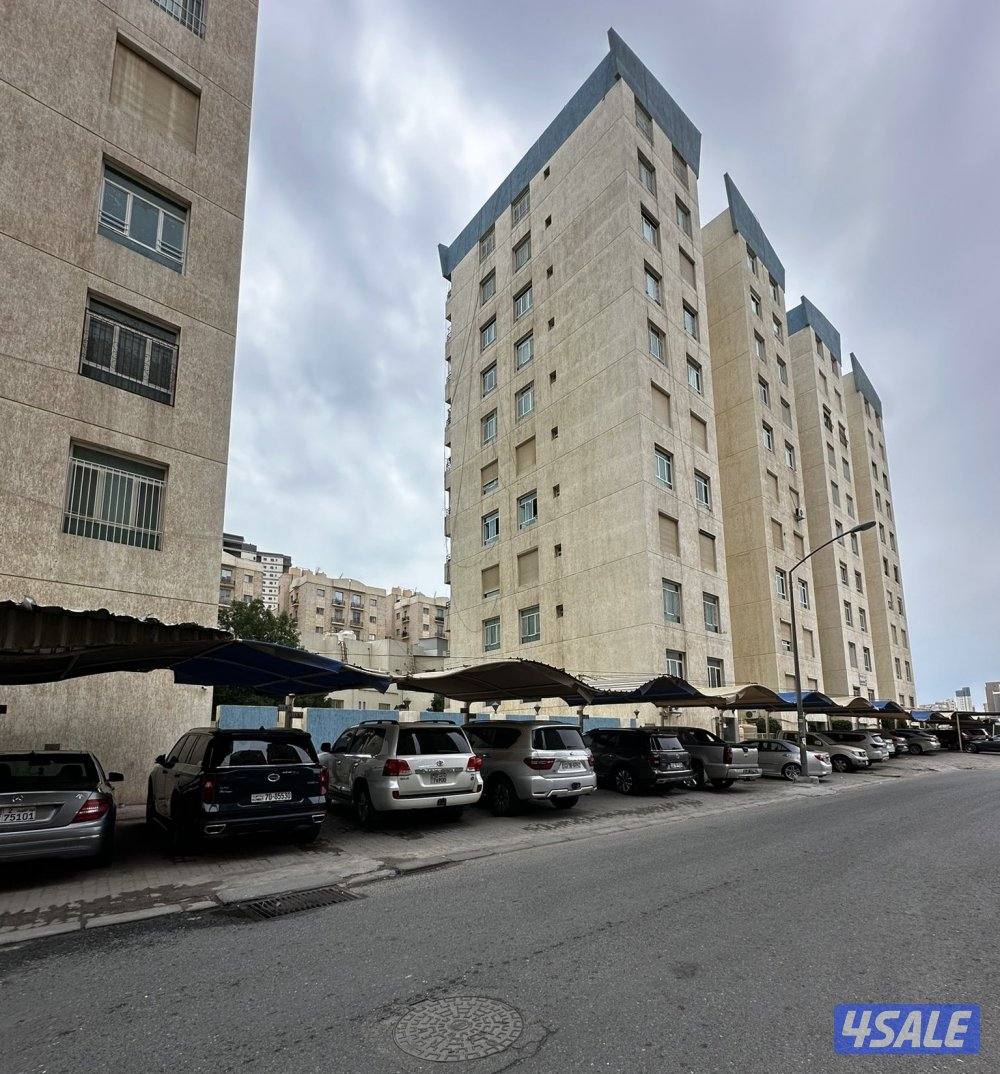 للبيع شقه أبراج الواحه 263 متر0