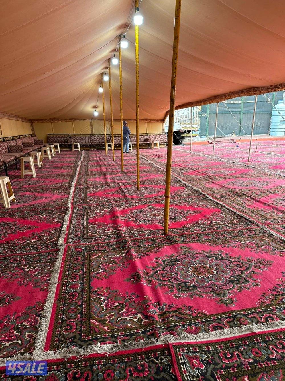 تأجير كراسي وطاولات وزينه وخدمات ضيافة وجميع مستلزمات الأفراح4