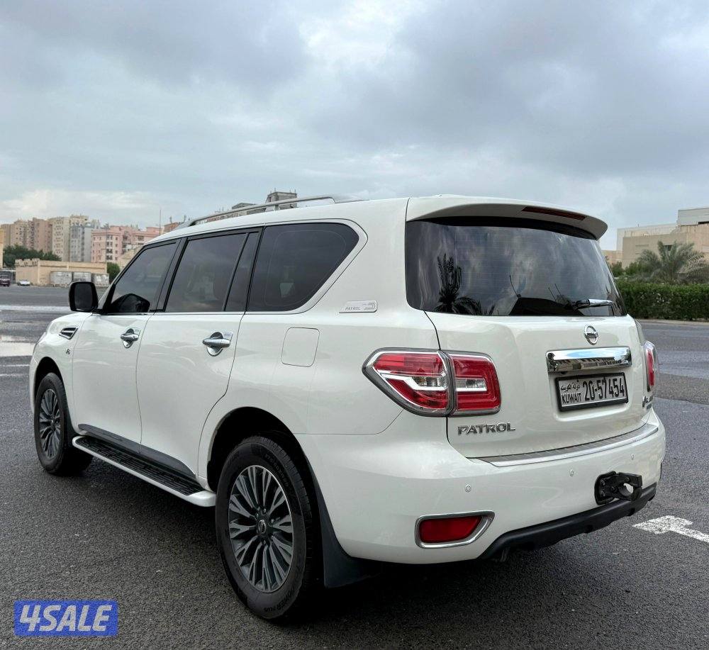 بحالة ممتازة جدا جيب نيسان باترول بلاتينيوم 2012 البابطين فحص3