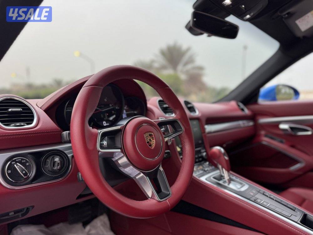 للبيع : بورش كايمان 718 : موديل 20184