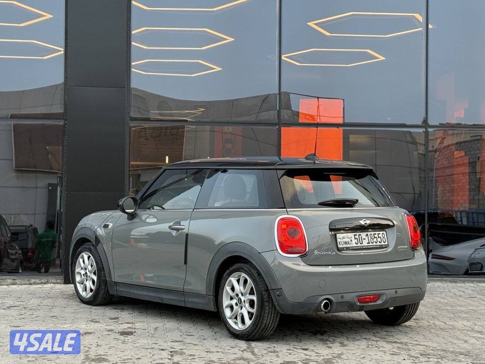 MINI COOPER _2018 عداد 8 الاف فقط3