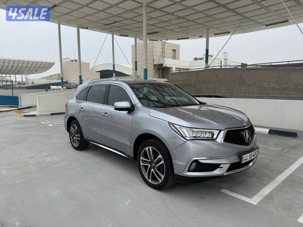 للبيع اكورا MDX موديل ٢٠١٧ عداد ١٢٦6
