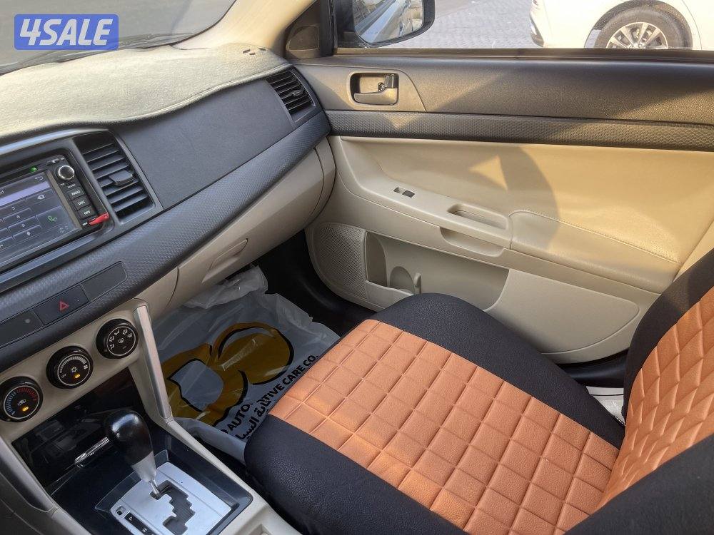 Mitsubishi Lancer EX8