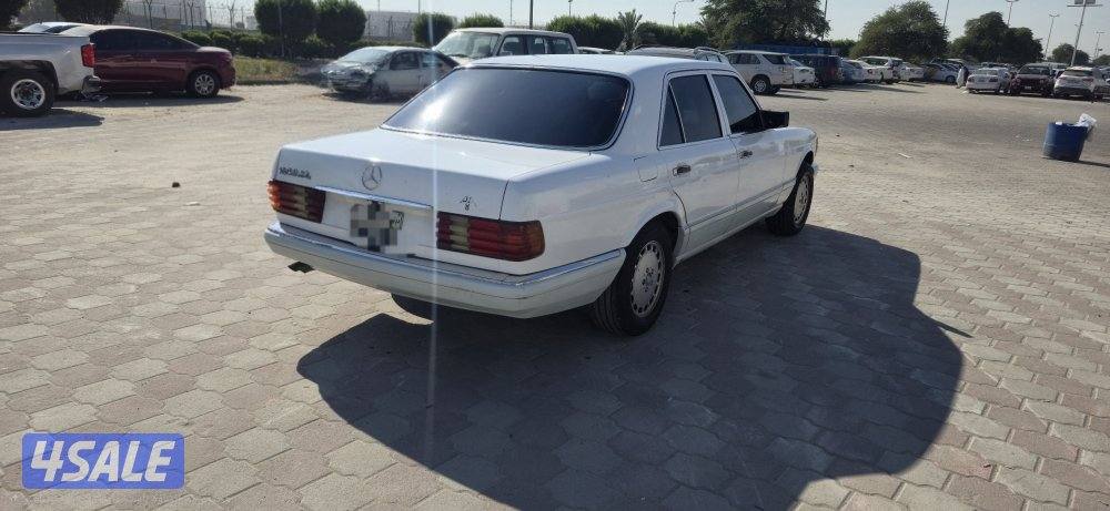 مرسيدس 300SE كلاسك5