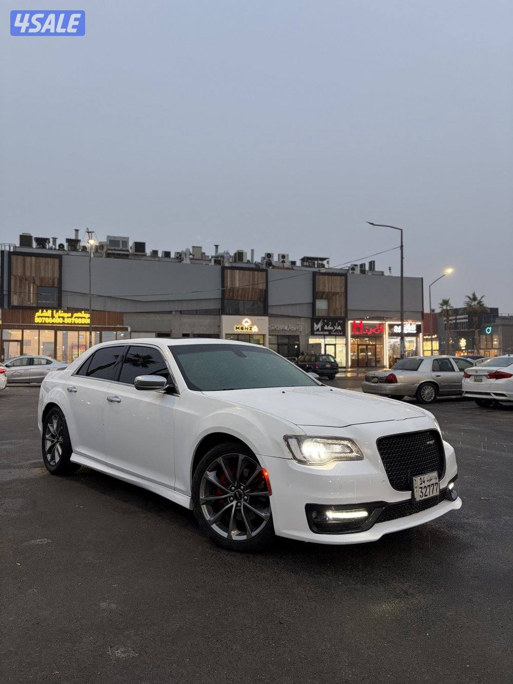 للبيع كرايزلر صبغ الوكالة8