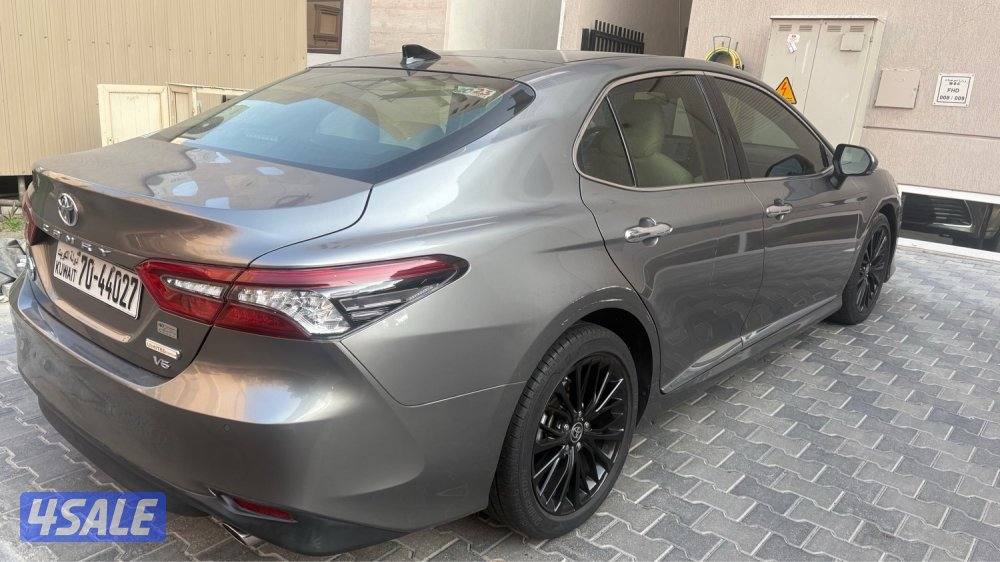 كامري 2023 ليميتد V62