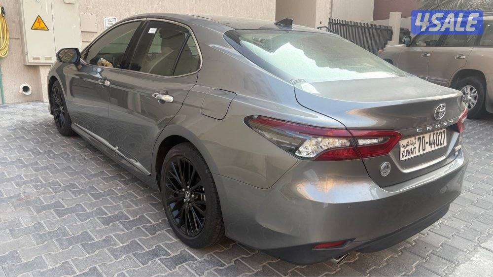 كامري 2023 ليميتد V63