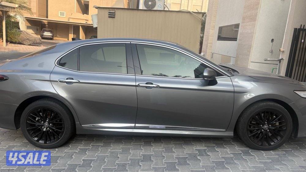 كامري 2023 ليميتد V64