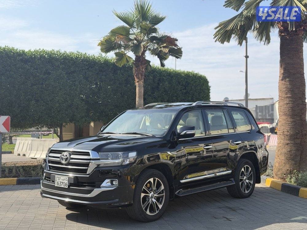 لاند كروزر GX.R V8 قراند تورنق موديل 2020 سيرفس وكاله منتظم صبغ وكاله0