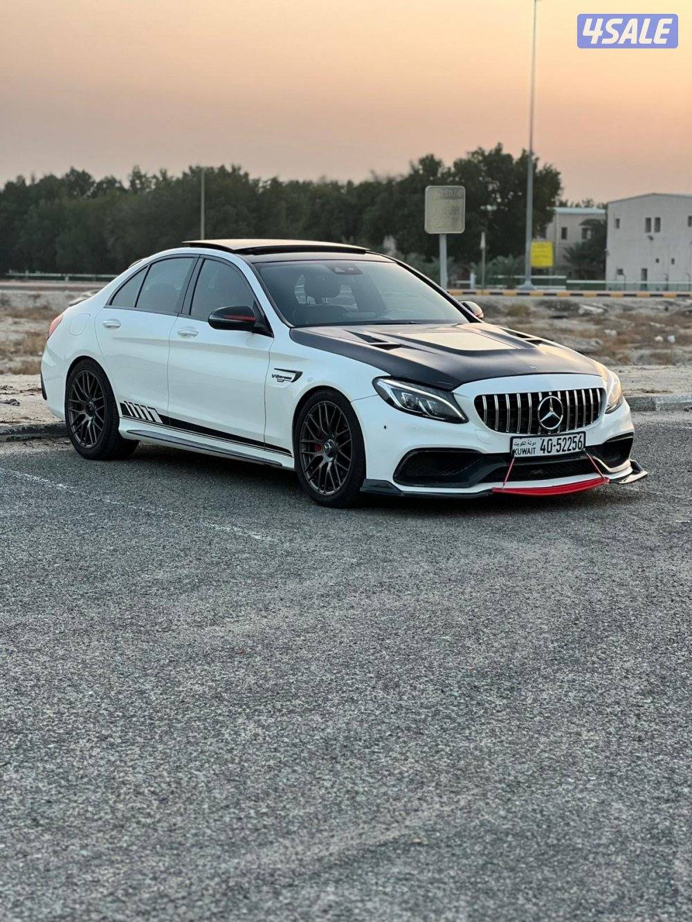 للبيع مرسيدس AMG C63 اصلي موديل 20161