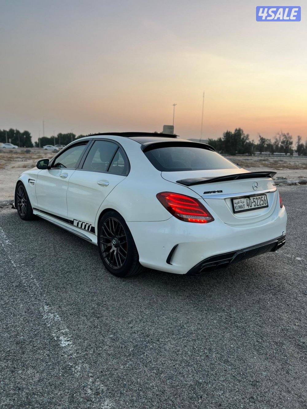 للبيع مرسيدس AMG C63 اصلي موديل 20162