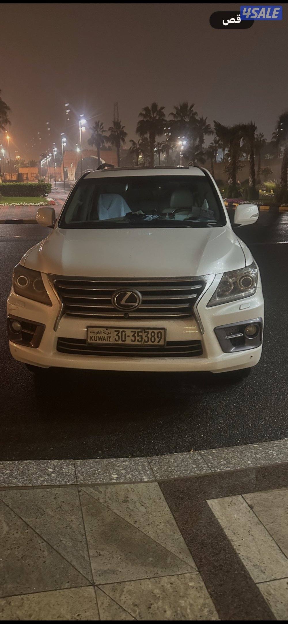 للبيع جيب لكزس LX5702