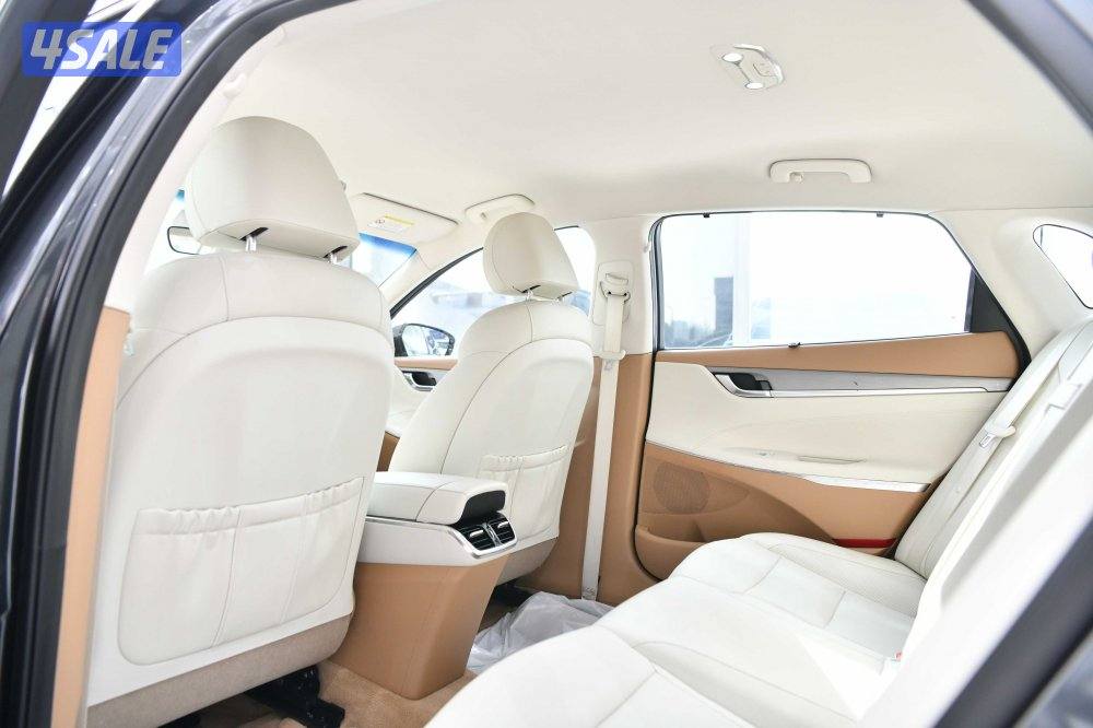 هيونداي ازيرا4