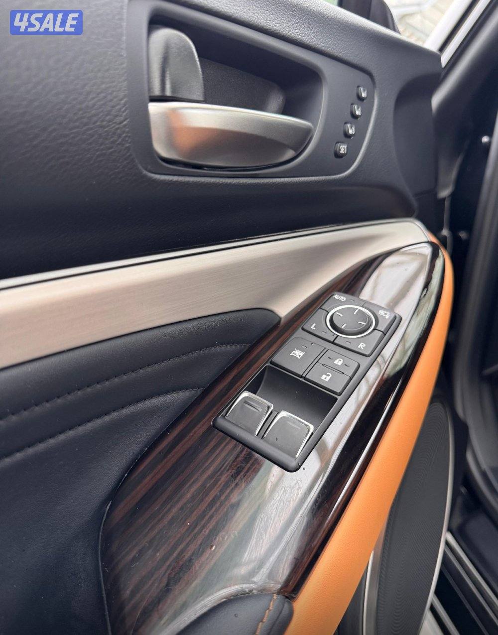 للبيع لكزس RC350 موديل 2024 عداد 18 الف كم صبغ الوكالة تحت الكفالة12