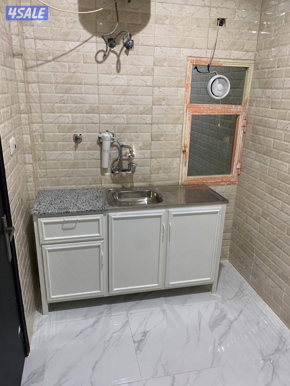 يوجد لدينا شقق غرفة وصالة ومطبخ وحمام تشطيب جديد6