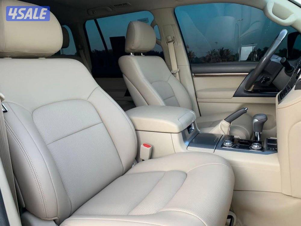 تويوتا لاندكروزر 2020 وكاله البحرين متواجده في جمارك البحرين تصدير7