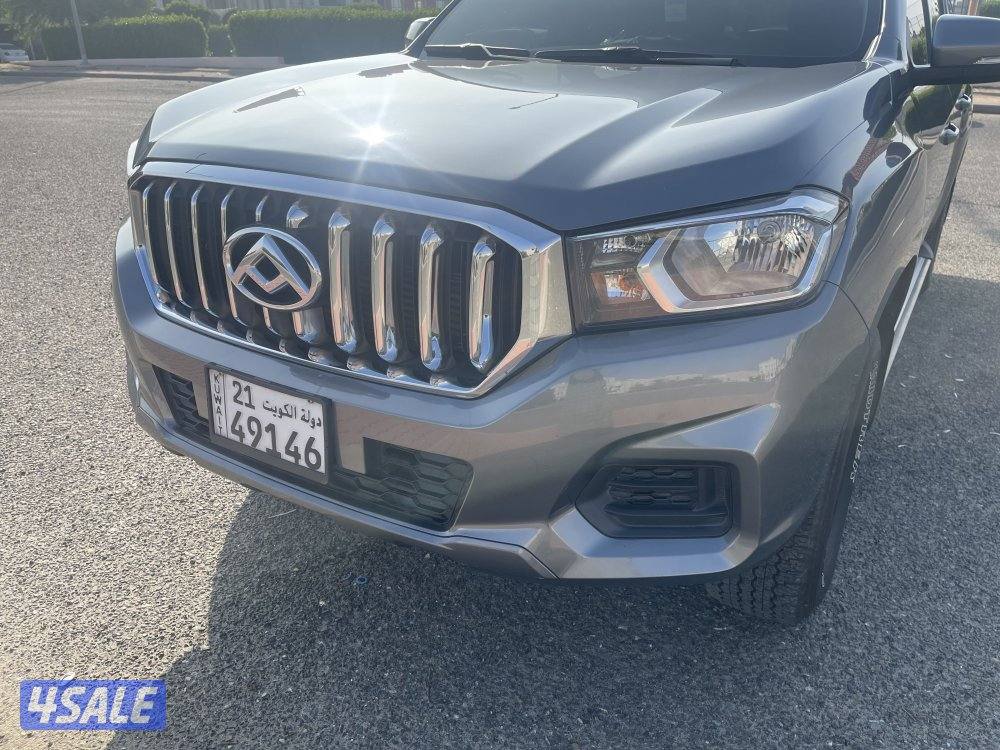 للبيع وانيت ماكسوس4