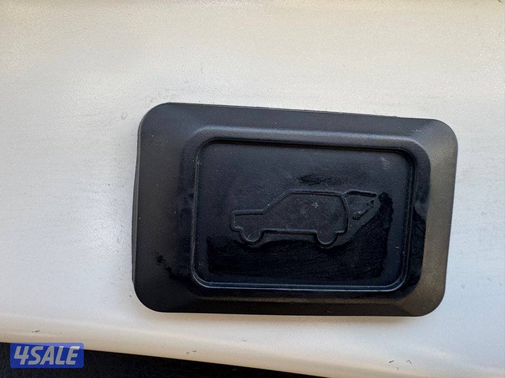 جيب تويوتا راف فور 2020 فتحه سقف نظيف جدا شرط الفحص12