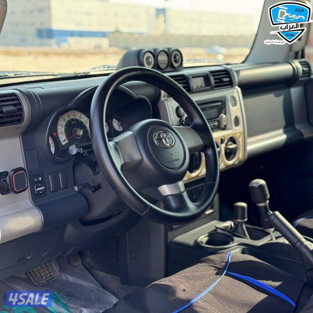 تويوتا FJ صبغ الوكالة5