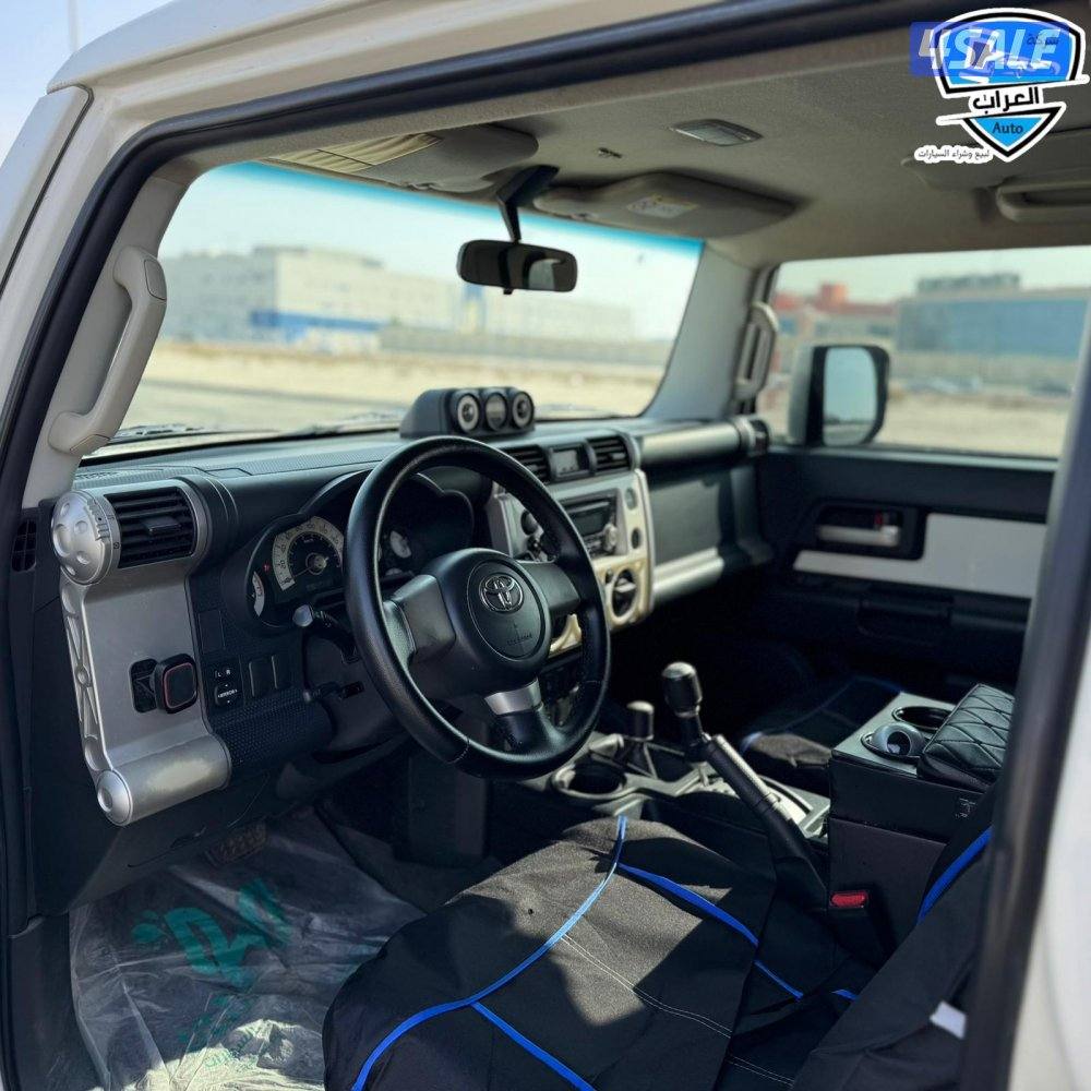 تويوتا FJ صبغ الوكالة6