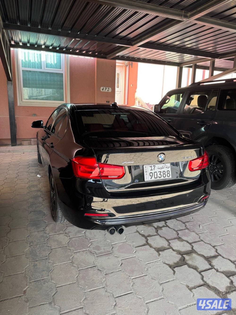 للبيع BMW 330i موديل 2017 🚗2