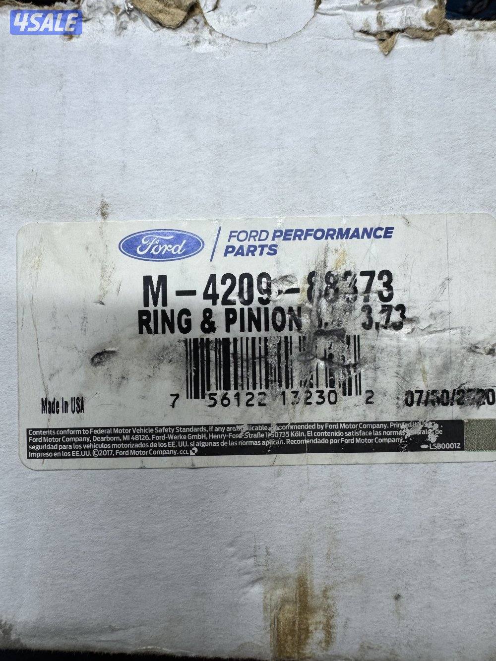 للبيع كرونه ٣.٣٧ + بيرنقات طقم كامل (موستنق)1