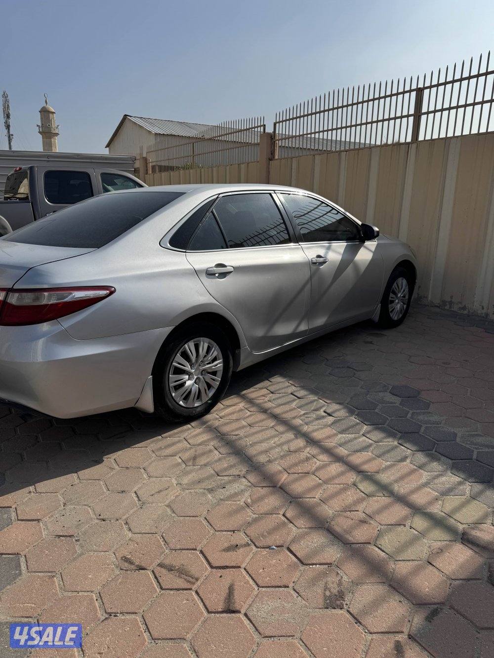 للبيع كامري 20160