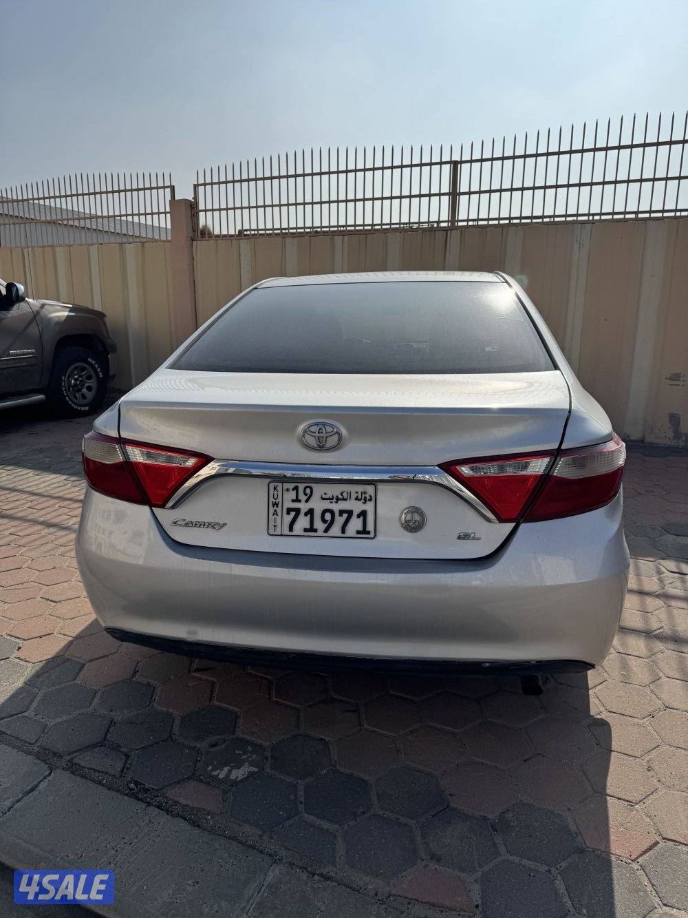 للبيع كامري 20161