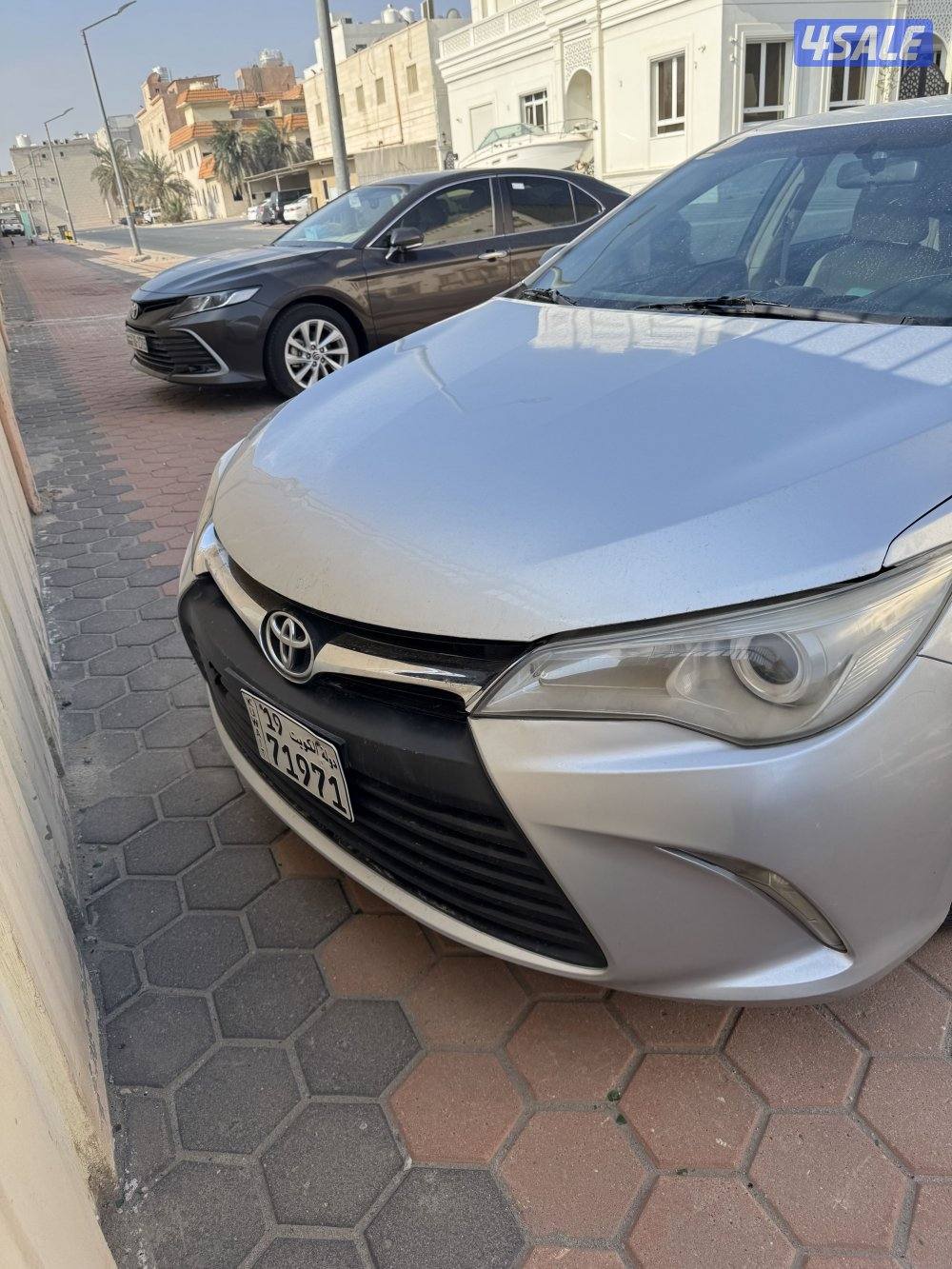 للبيع كامري 20162