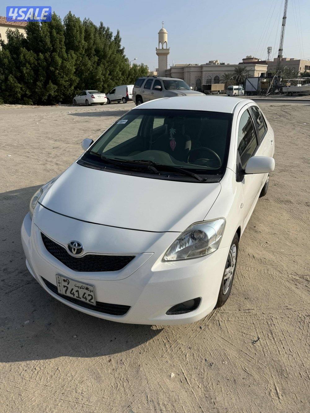 يارس 2009 صبغ كامل جديد جامه اماميه جديده بطاريه جديده سيرفس جديد0