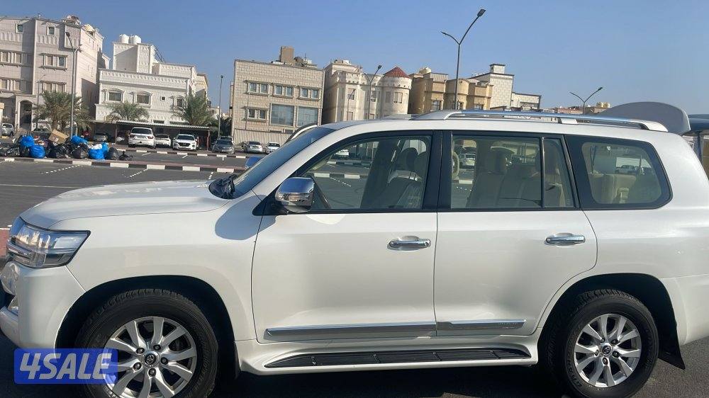 للبيع لاندكروز 2016 ماشي 1291