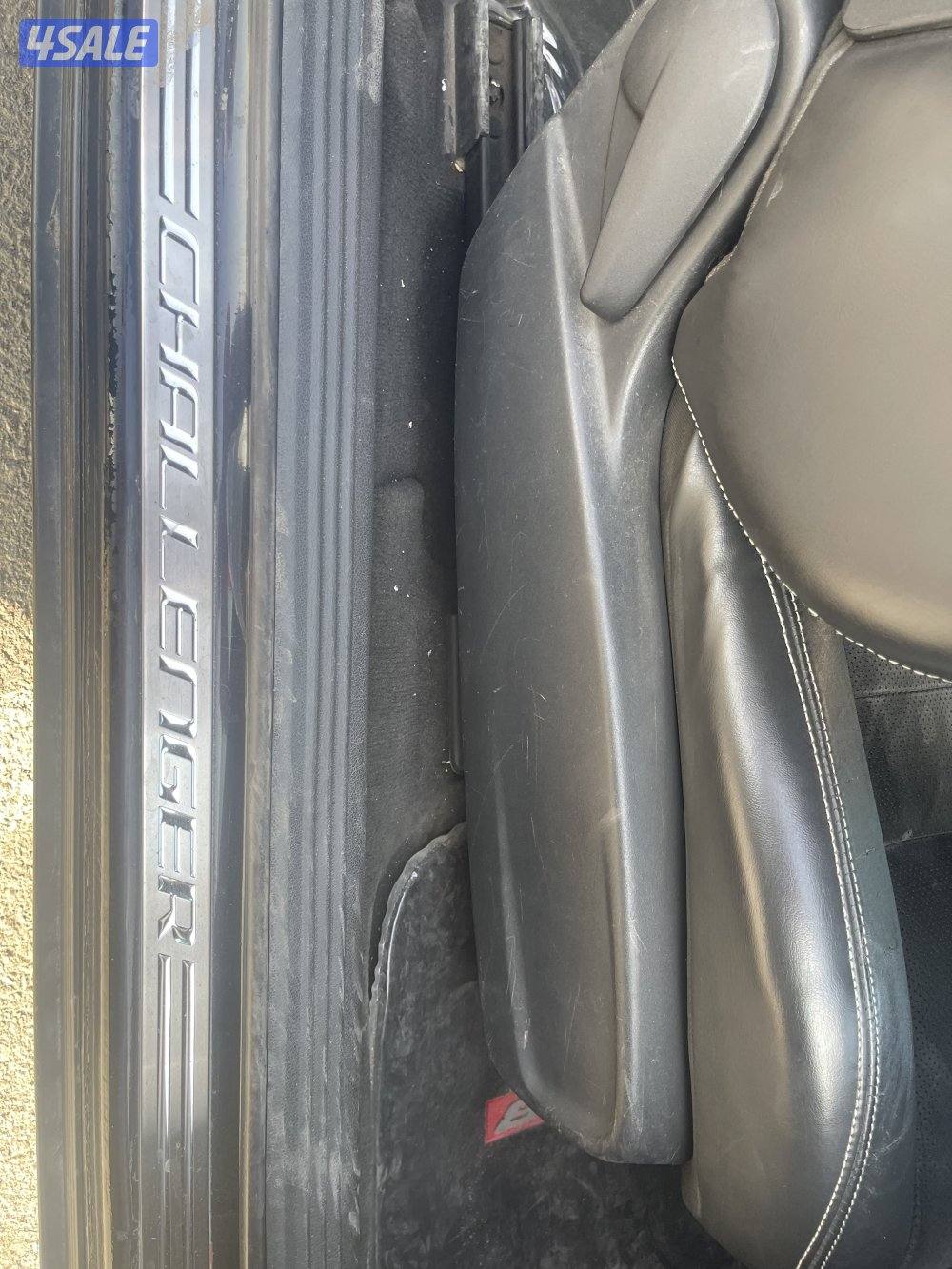 DODGE chalenger SRT8 ,6.4L دوج تشالنجر موديل ٢٠١٢5