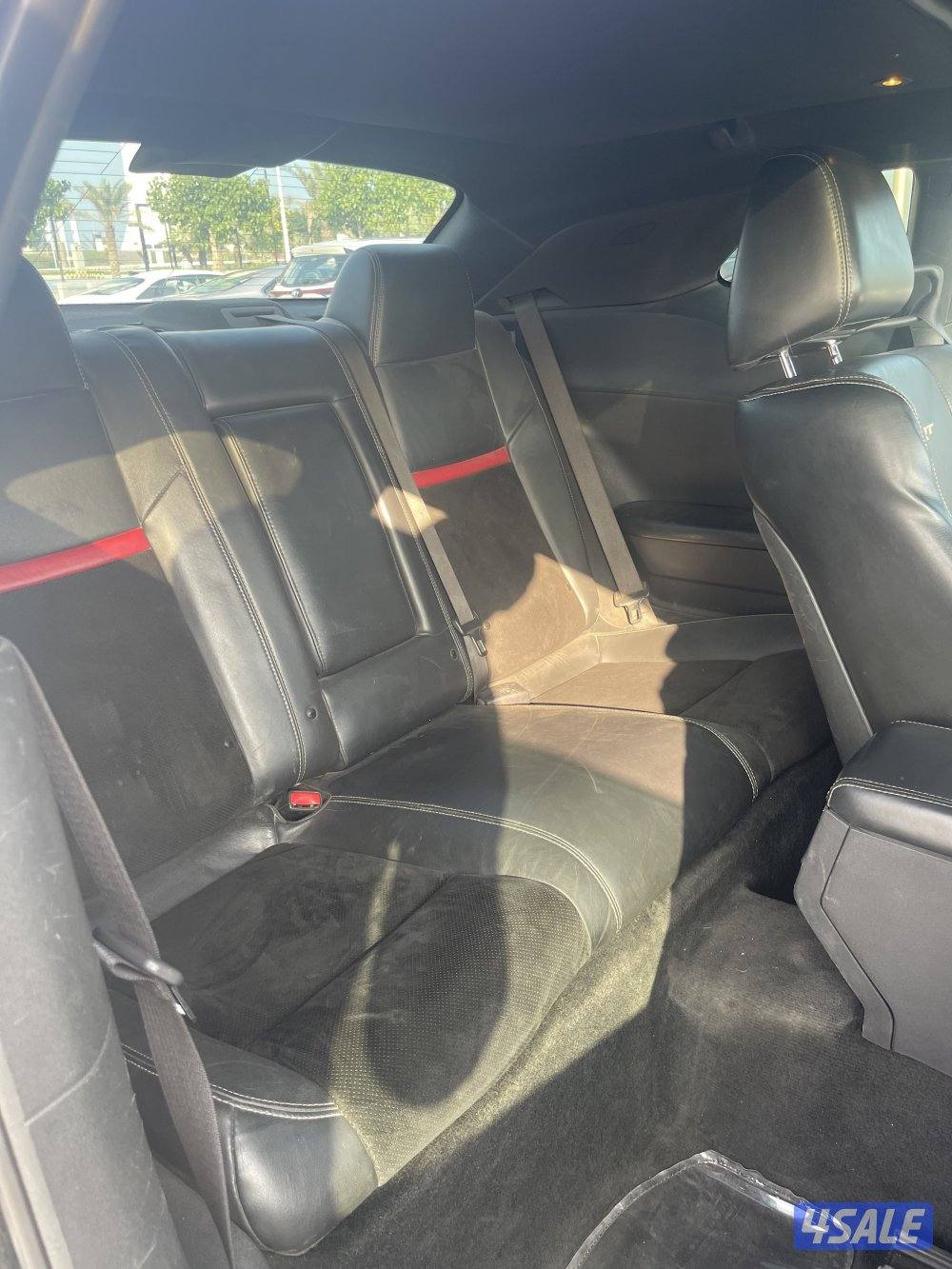 DODGE chalenger SRT8 ,6.4L دوج تشالنجر موديل ٢٠١٢6