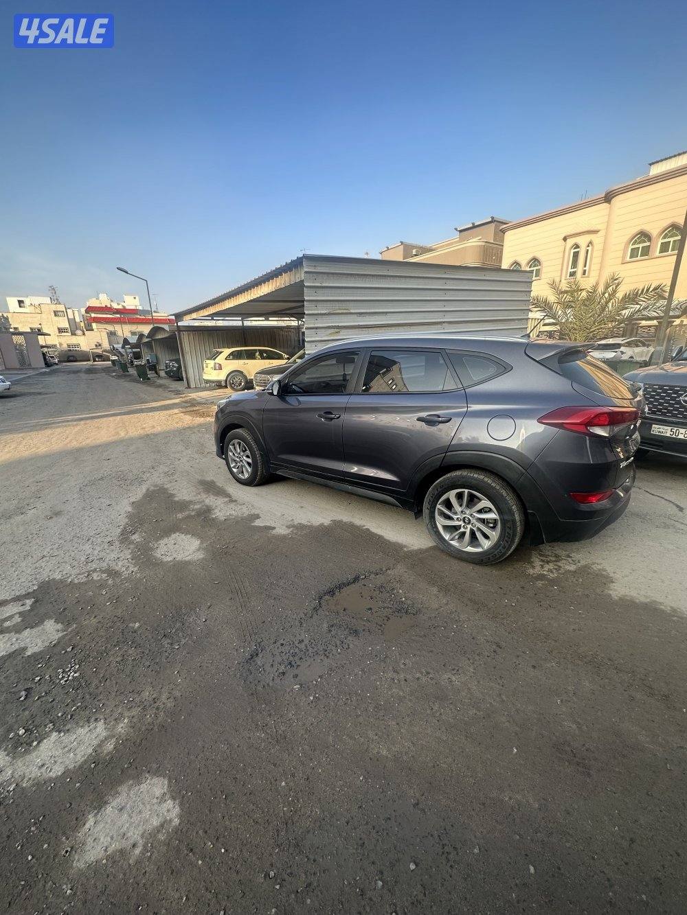 للبيع هونداي توسان موديل 20160