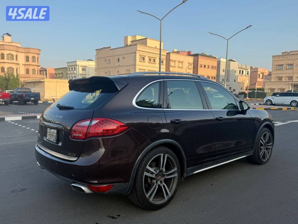 للبيع بورش كايين S موديل 20141